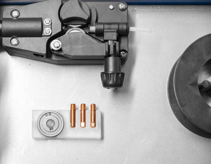 Güde Fülldraht-Schweißgerät SG 121 A-SYN